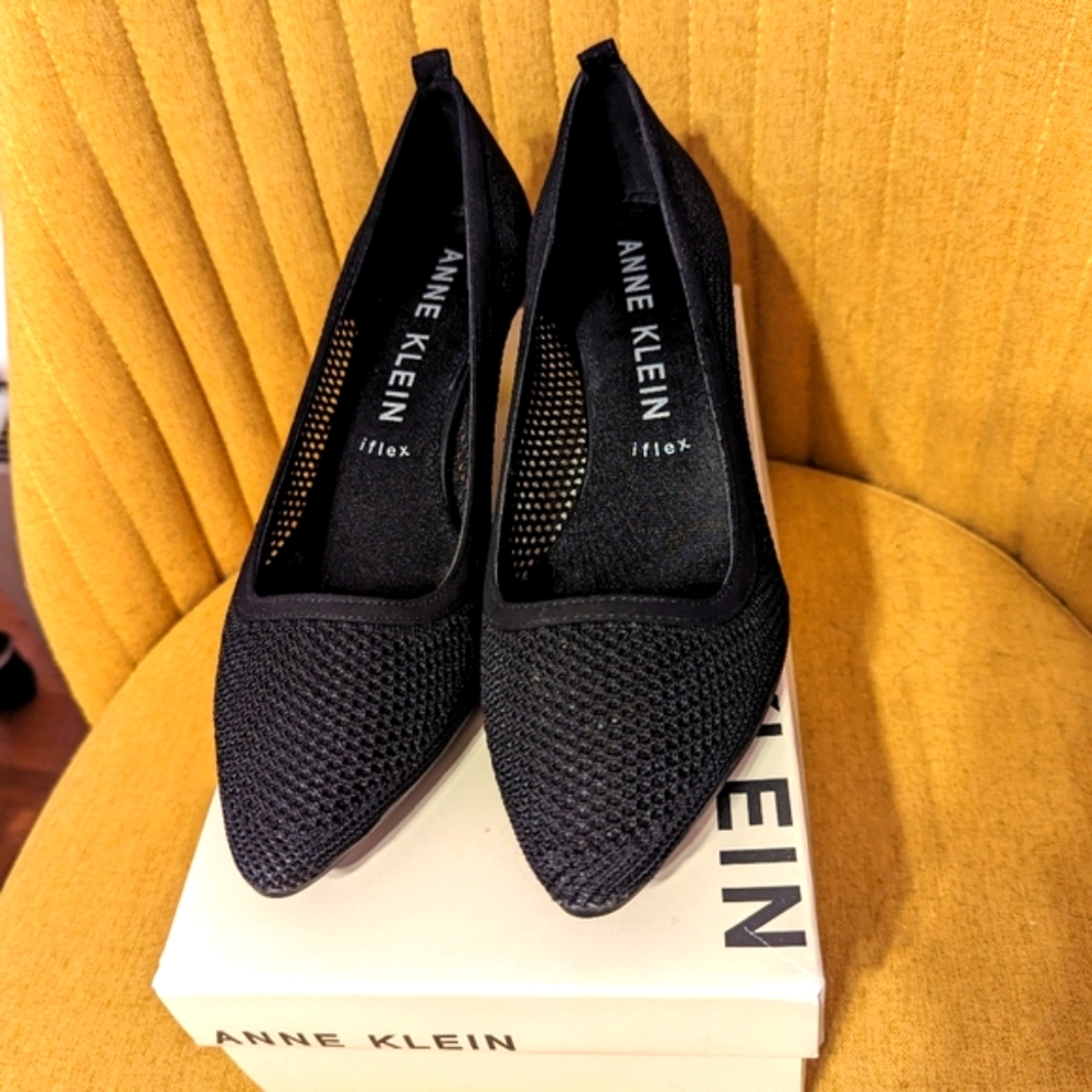 Anne Klein Black Heels